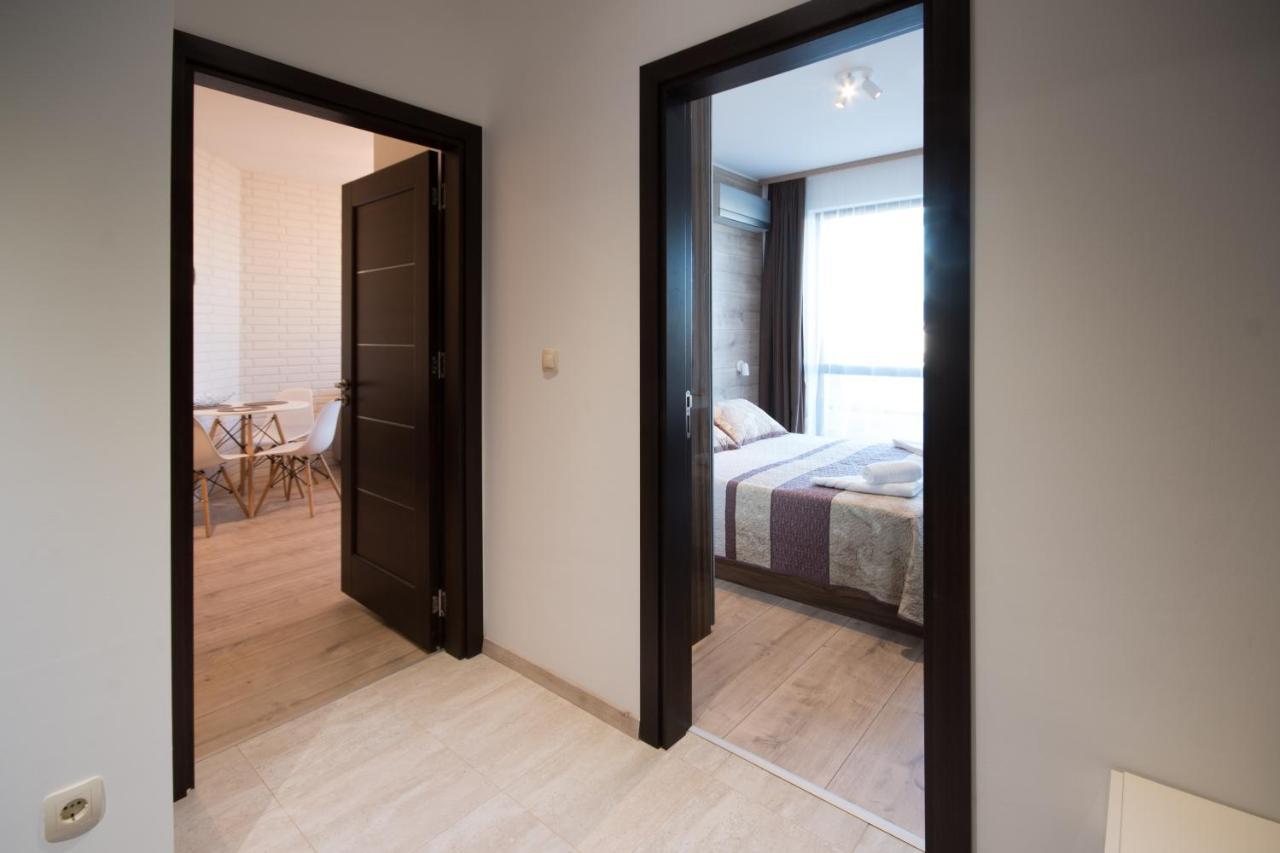 City Apartments Triumph Varna Exterior foto