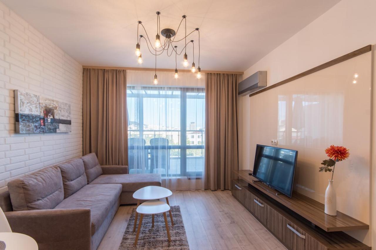 City Apartments Triumph Varna Exterior foto